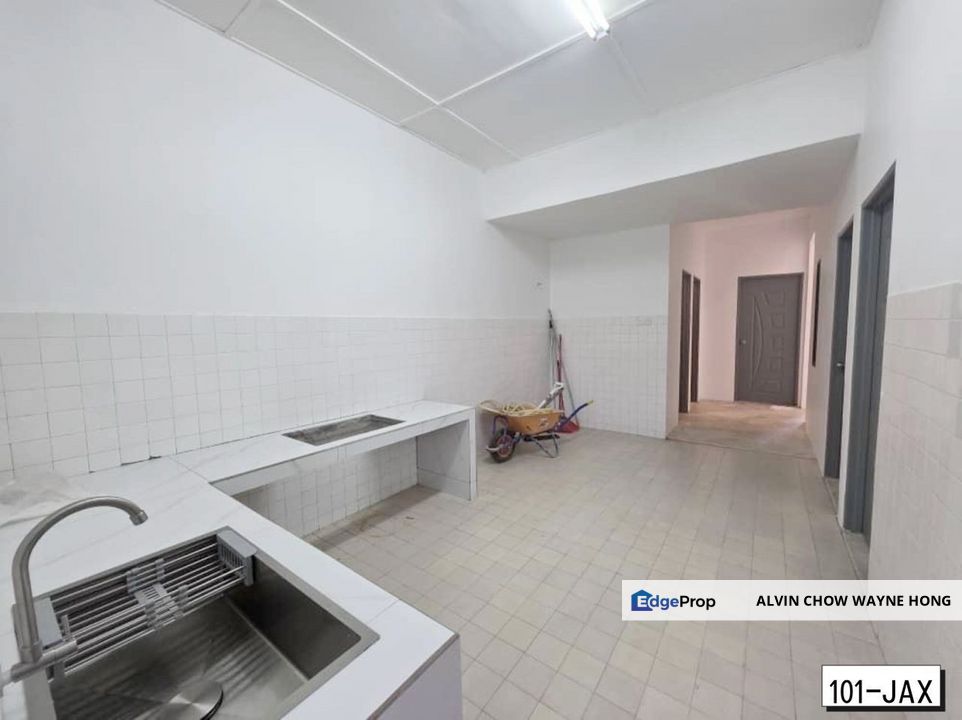[NEWLY REFURBISHED | MOVE IN CONDITION] Pekan Meru @ Klang, Single Storey Terrace House, Selangor, Klang