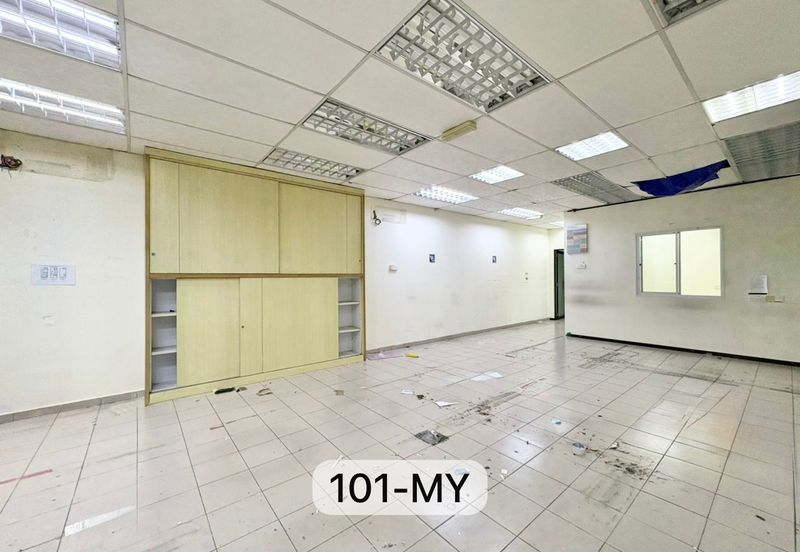 Bayu Tinggi Commercial Centre -Taipan