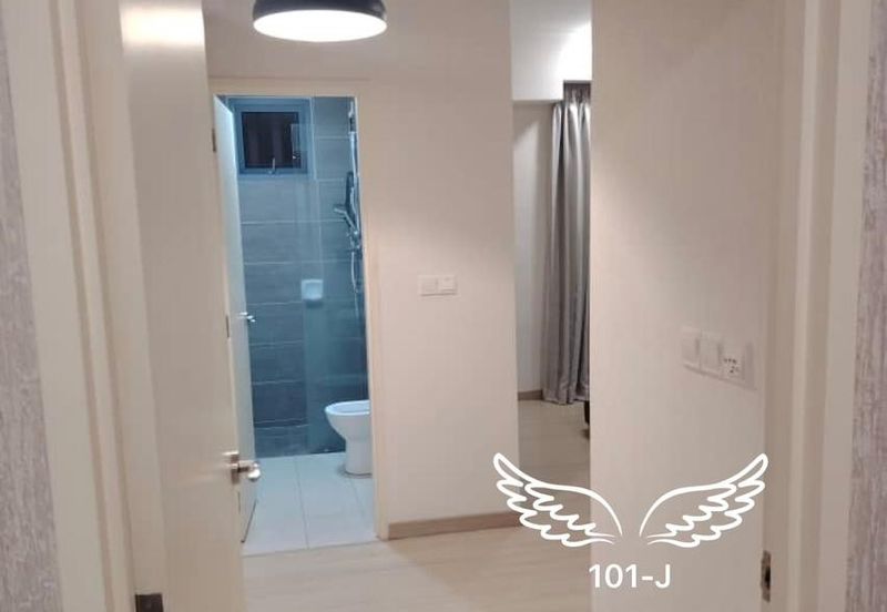 Gravit8 @ Klang South