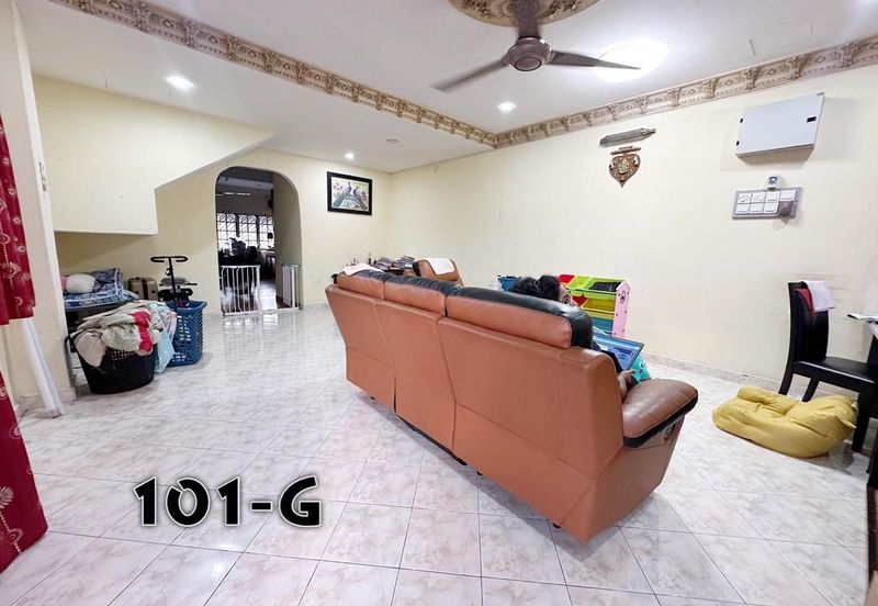 Taman Tepi Sungai ( Taman Teluk Pulai Indah )