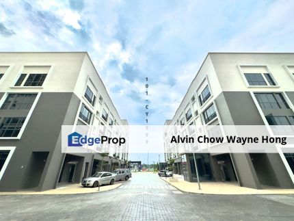 [HOT AREA / FACING MAIN ENTRANCE] V-Biz Hub @ Edusental Setia Alam, Ground Floor Side by Side Shoplot, Selangor, Setia Alam/Alam Nusantara