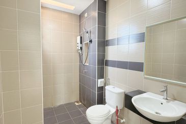 Lolite @ Seri Austin