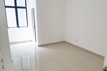 Persiaran Desa Tebrau