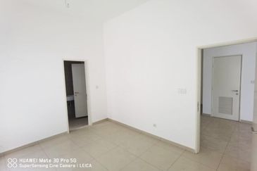 Persiaran Desa Tebrau