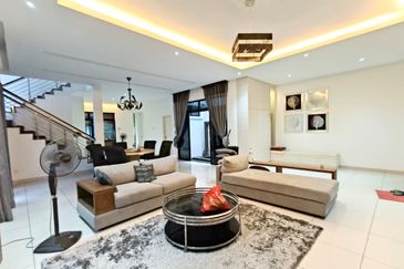 Jalan Persiaran Desa Tebrau