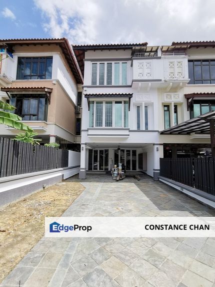 Taman Sutera Utama 2.5 Storey Superlink House 22x85, 90% Furnishing @ Skudai, Johor, Skudai