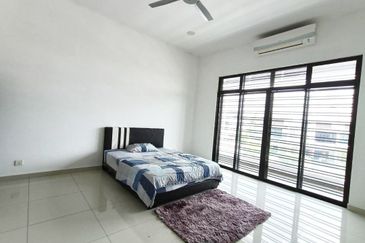 The Canal Garden North, Horizon Hills