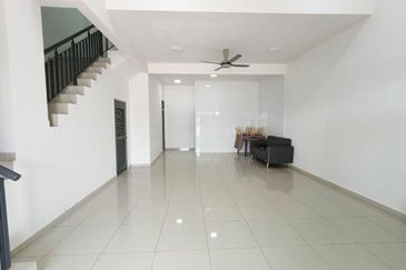 The Canal Garden North, Horizon Hills