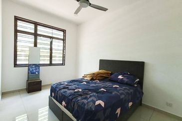 The Canal Garden North, Horizon Hills