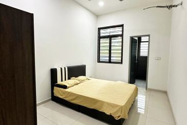 The Canal Garden North, Horizon Hills