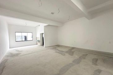 Crest @ Austin Emerald 2