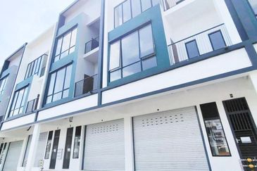 Crest @ Austin Emerald 2