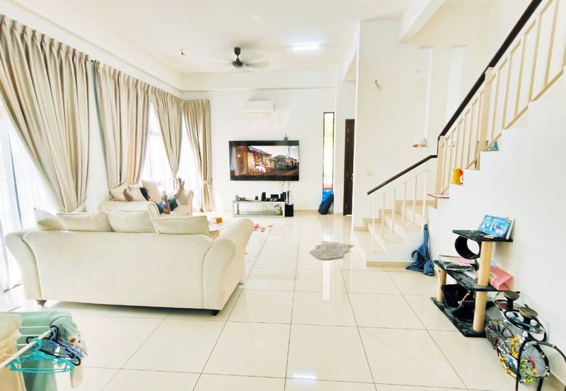 Plenitube Harp @ Taman Desa Tebrau