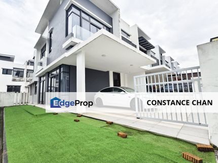 Horizon Hills The Green Double Storey Terrace House END LOT, Good Condition, Johor, 