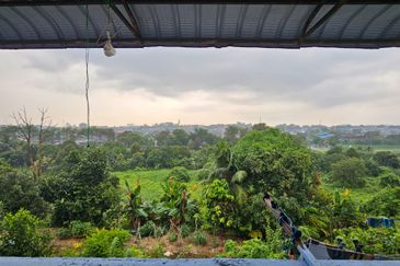 Flat Taman Ungku Tun Aminah