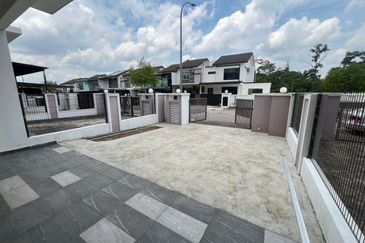 Iconia Garden Residence @ Taman Impian Emas