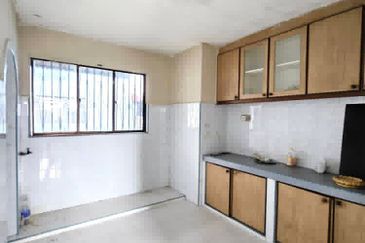 Flat Taman Ungku Tun Aminah