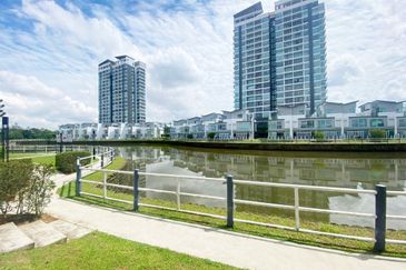 D'Lagoon, Taman Seri Austin