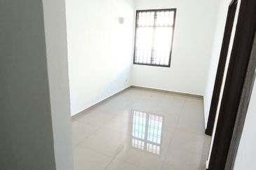 Taman Nusa Bestari 2