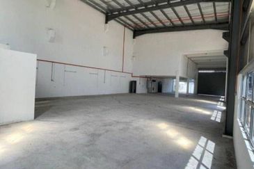 Apex Bizhub Desa Cemerlang