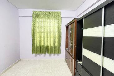 Sri Lanang Flat (Rumah Pangsa Sri Lanang)