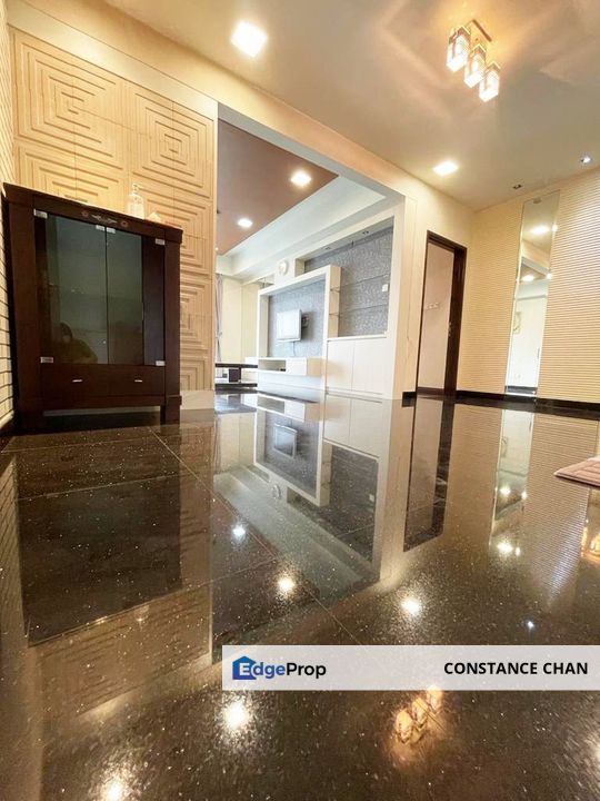 Molek Pine 1 @ Taman Molek Condominium, Strategic Location, Nicely Renovated, Johor, Johor Bahru