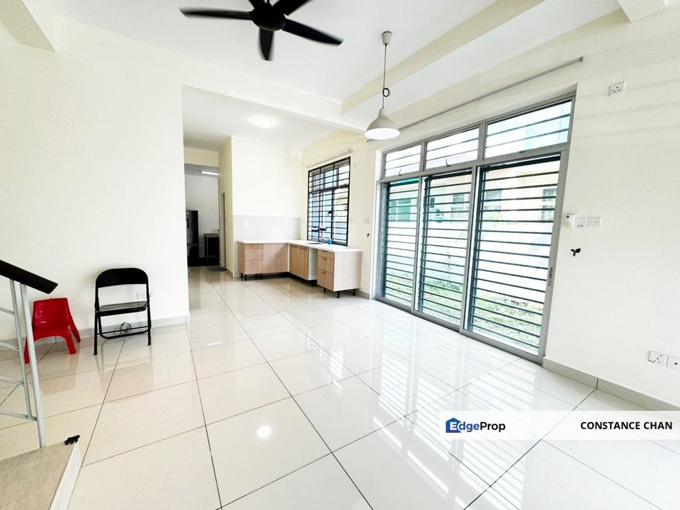 Taman Gaya Precinct 3A Double Storey Cluster House 34x80, Tebrau, Ulu Tiram, Johor, Ulu Tiram