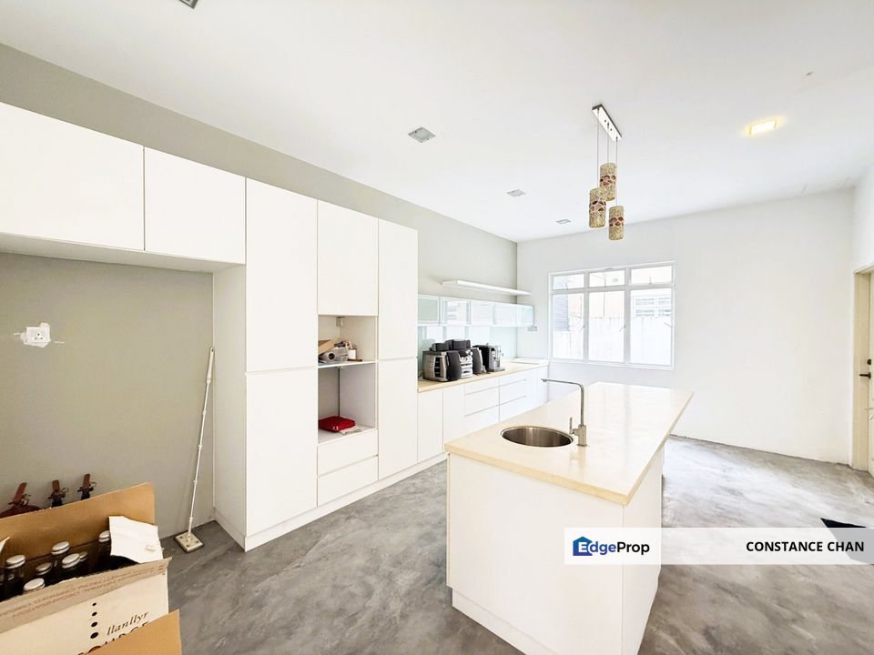 Bandar Dato Onn Perjiranan 10 Double Storey Semi D House, Good Condition, Johor, Johor Bahru