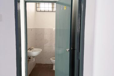 Summer Park Townhouse (Pangsapuri Alam Jaya), Bandar Baru Seri Alam