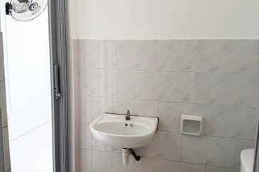 Summer Park Townhouse (Pangsapuri Alam Jaya), Bandar Baru Seri Alam