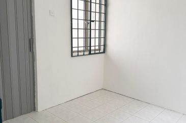 Summer Park Townhouse (Pangsapuri Alam Jaya), Bandar Baru Seri Alam