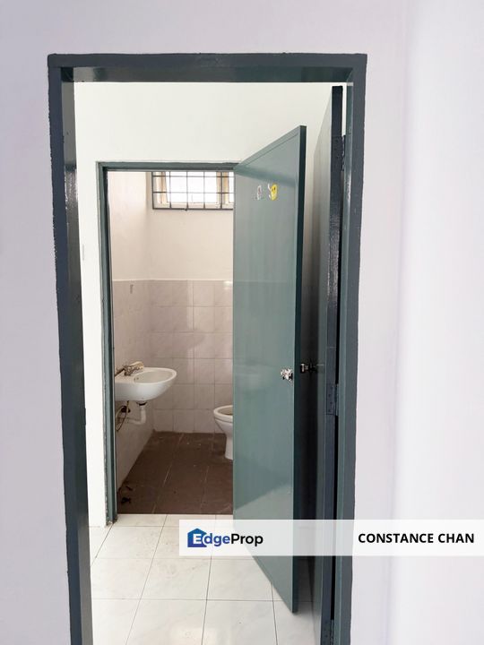 Summer Park Townhouse @ Bandar Seri Alam // Full Loan Unit, Johor, Masai