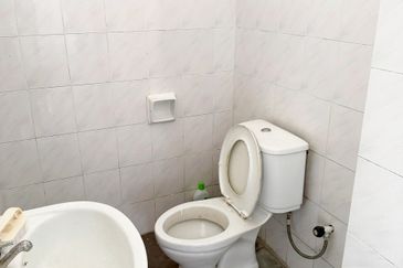 Summer Park Townhouse (Pangsapuri Alam Jaya), Bandar Baru Seri Alam