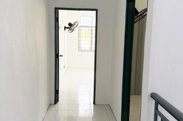 Summer Park Townhouse (Pangsapuri Alam Jaya), Bandar Baru Seri Alam