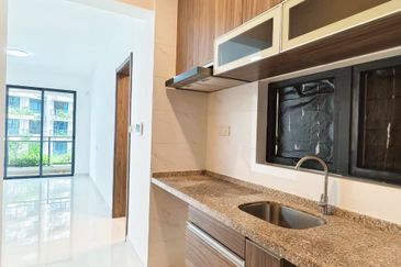 Starview Bay @ Forest City