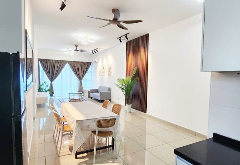 The Pinnacles (Pinnacle Tower)