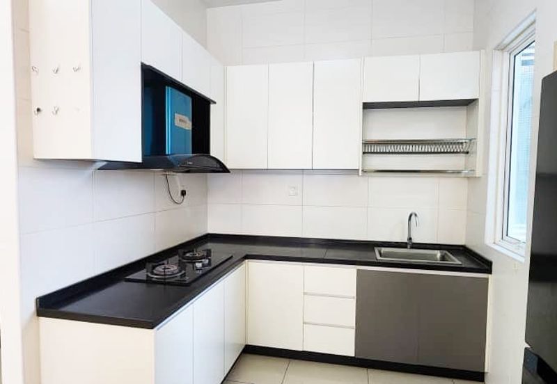 The Pinnacles (Pinnacle Tower)