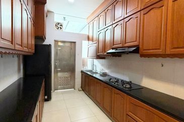 The Canal Garden South, Horizon Hills