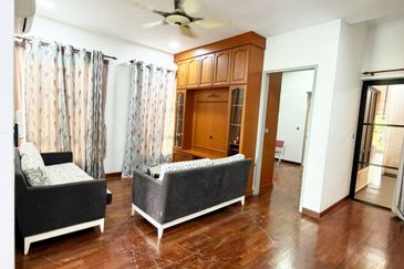 The Canal Garden South, Horizon Hills