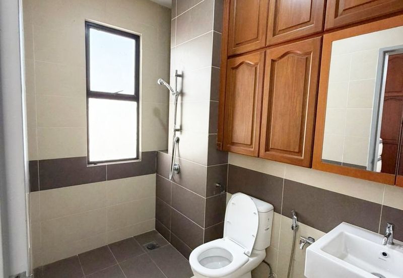 The Canal Garden South, Horizon Hills