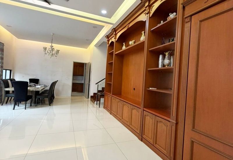 The Canal Garden South, Horizon Hills