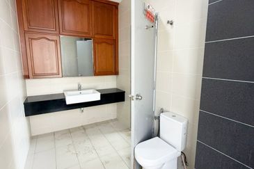 The Canal Garden South, Horizon Hills