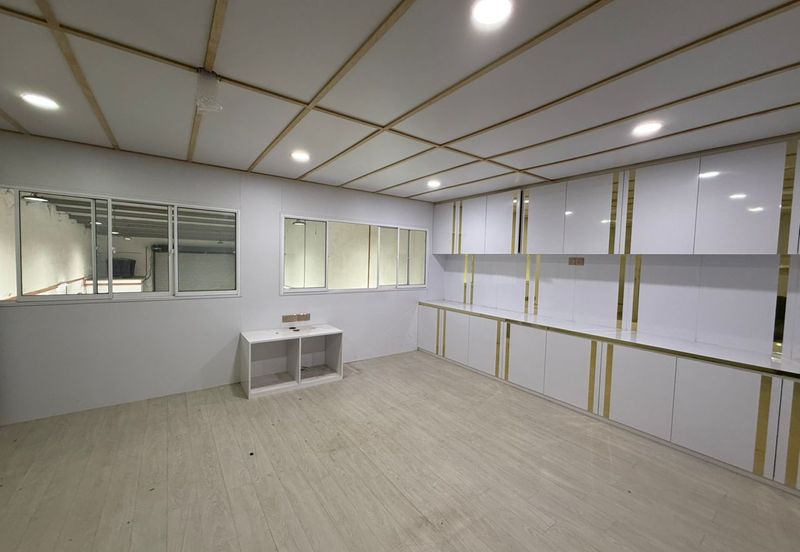 Kawasan Perindustrian Mount Austin