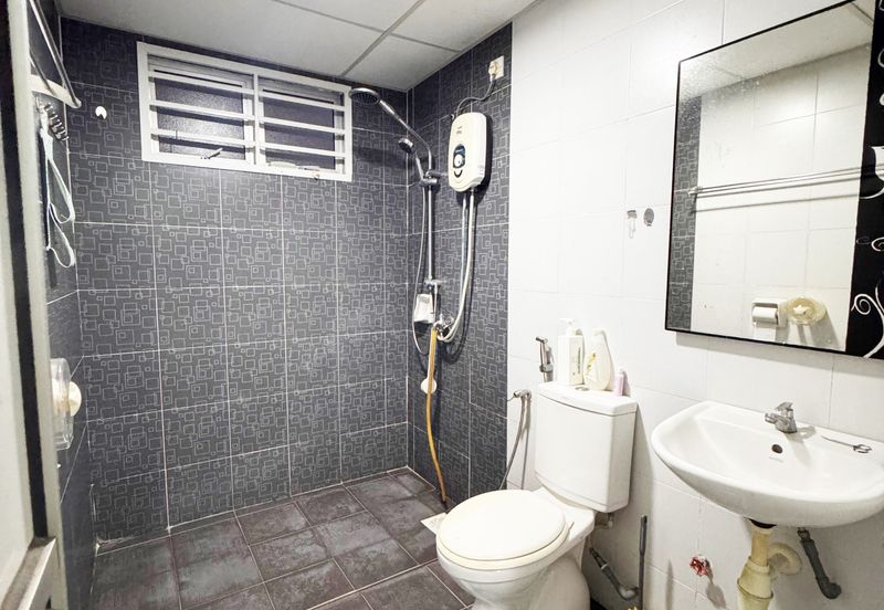 M'Tiara Apartment @ Larkin Idaman