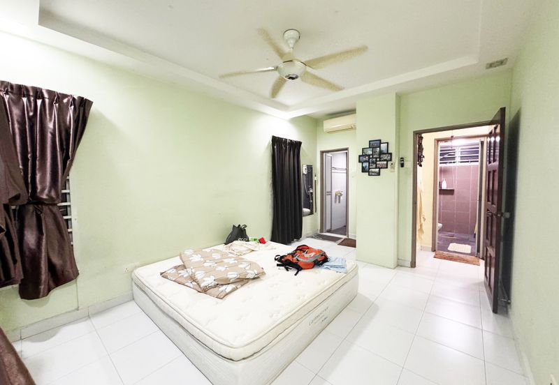 M'Tiara Apartment @ Larkin Idaman