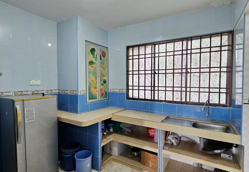 Flat Taman Ungku Tun Aminah