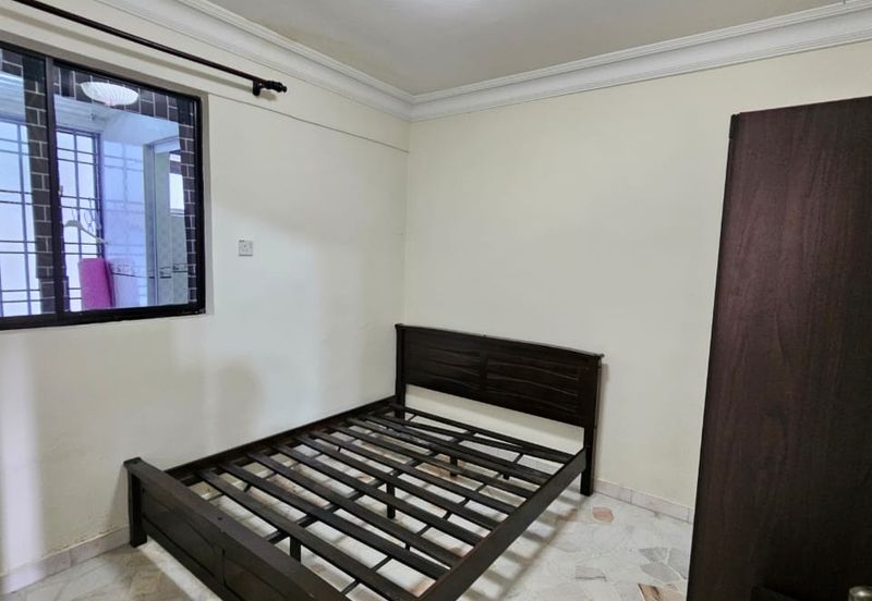 Flat Taman Ungku Tun Aminah