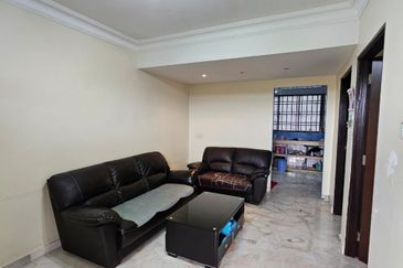 Flat Taman Ungku Tun Aminah