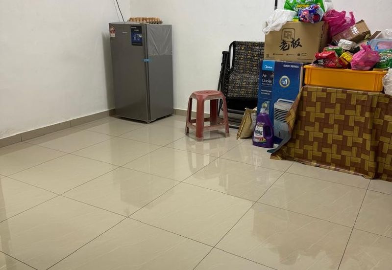 Flat Bandar Selesa Jaya