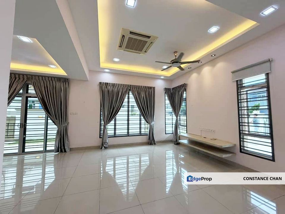 Taman Gaya Double Storey Cluster House 36x80 Fully Renovated, Johor, Ulu Tiram